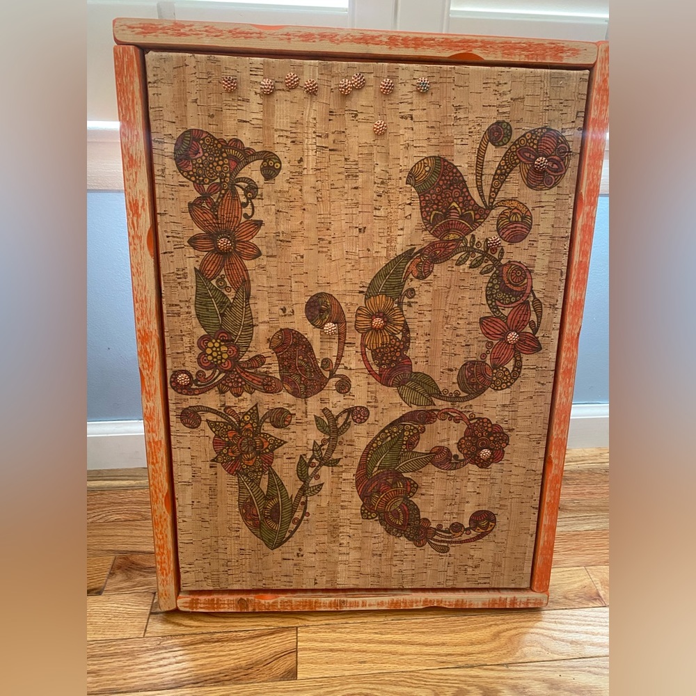 Cork board